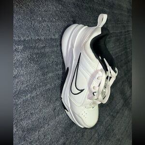 Nike men’s shoe